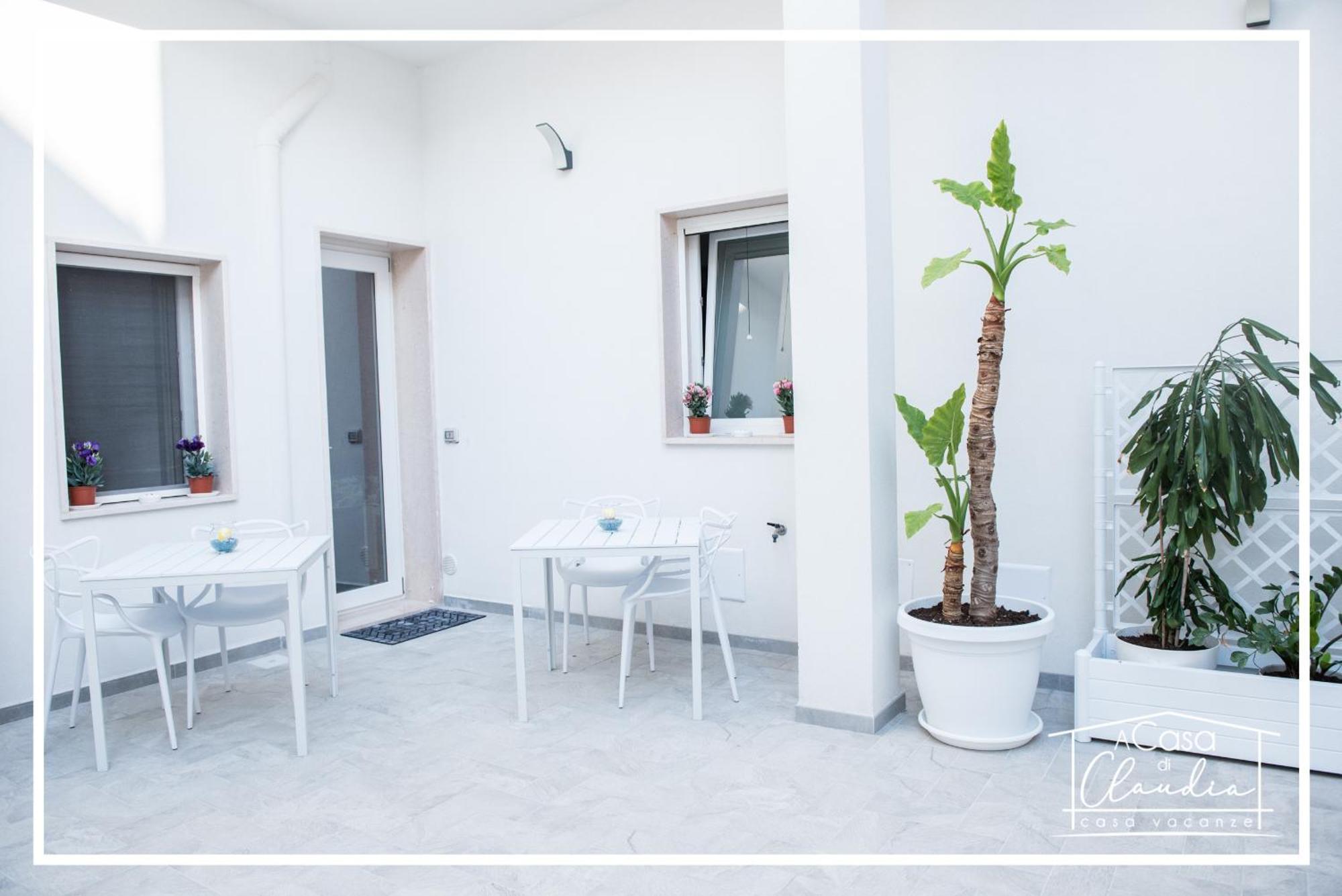 A Casa Di Claudia Lägenhet Brindisi Exteriör bild